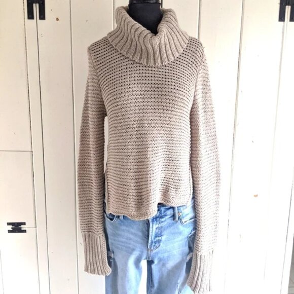 BCBGmaxazaria Dominick turtleneck sz M - Picture 2 of 11